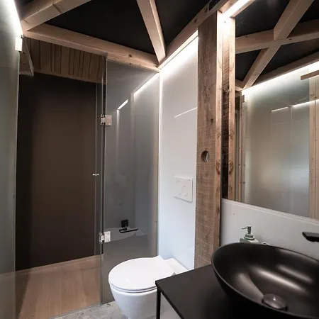 Moon - Tiny House From Callin Wines Sežana Exteriér fotografie
